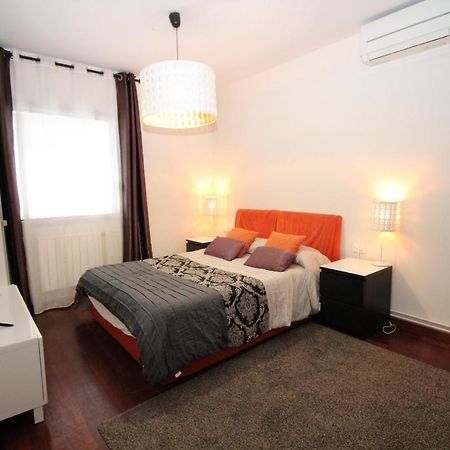 Rooms Arago Барселона Экстерьер фото