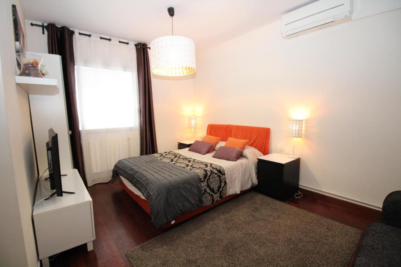Rooms Arago Барселона Экстерьер фото