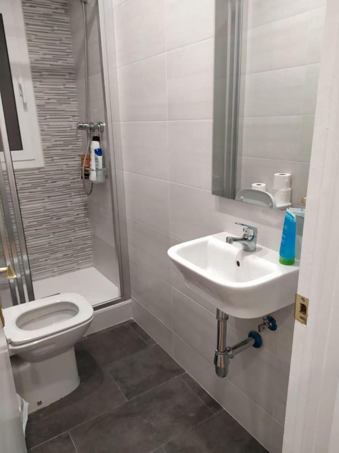 Rooms Arago Барселона Экстерьер фото