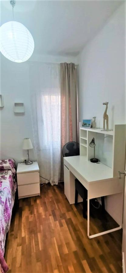 Rooms Arago Барселона Экстерьер фото