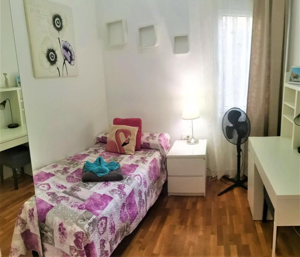 Rooms Arago Барселона Экстерьер фото
